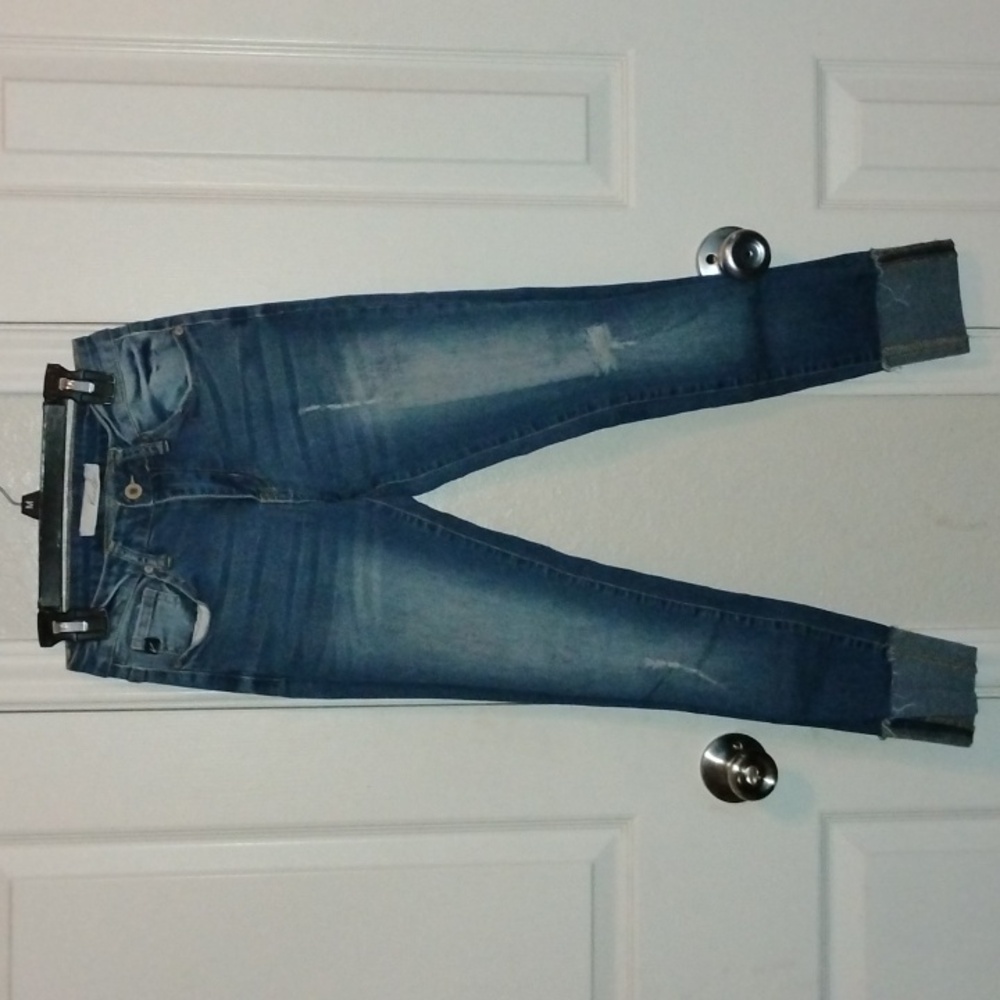 KanCan Medium Wash Distressed Cuffed Ankle Skinny Jeans 3/25